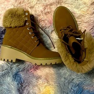 Nicole Miller New York never used booties